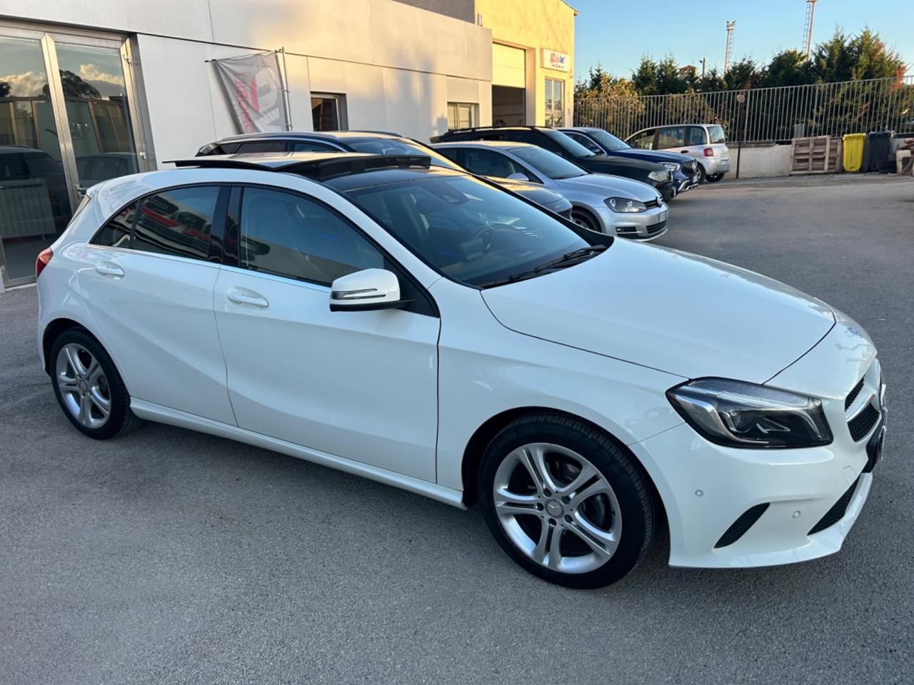 Mercedes-benz A 180 d Premium AMG