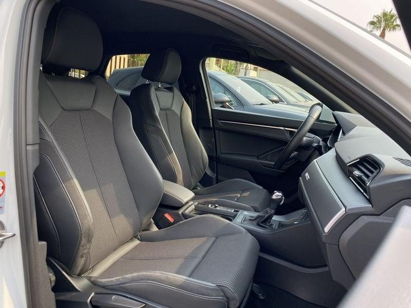 Audi Q3 SPB S Line interno ed esterno 2.0 TDI 150CV S-Tronic 35