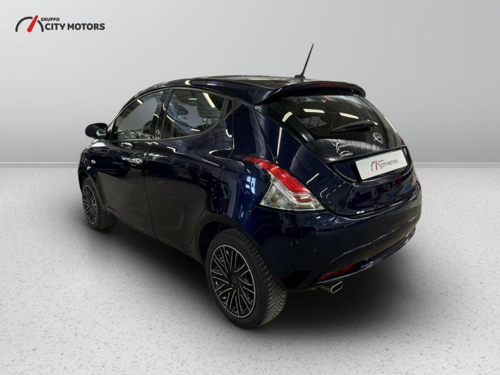 Lancia Ypsilon 5 Porte 1.2 Ecochic Gold