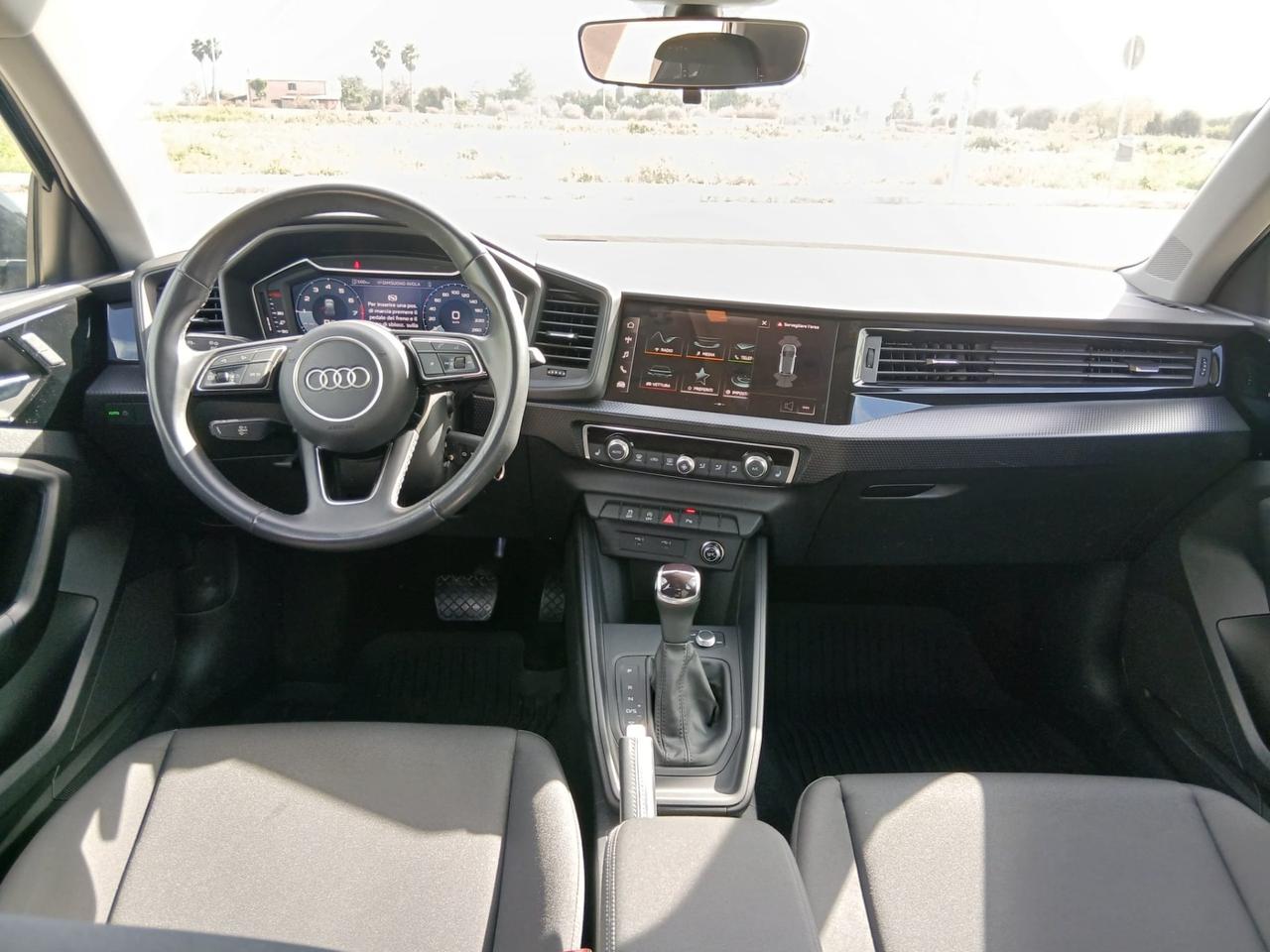 Audi A1 allstreet 35 TFSI Admired
