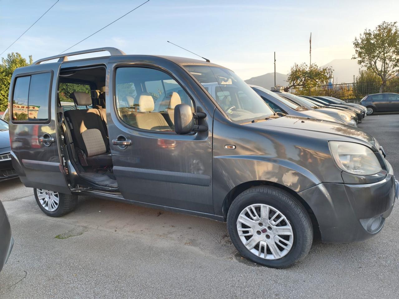 FIAT DOBLO' 1.3MJET 85CV 7 POSTI AUTOVETTURA