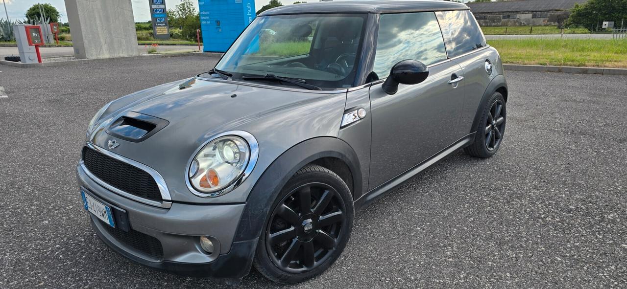 Alestimento Mini Cooper S neo patentati 1.6 55kw 75 cavalli