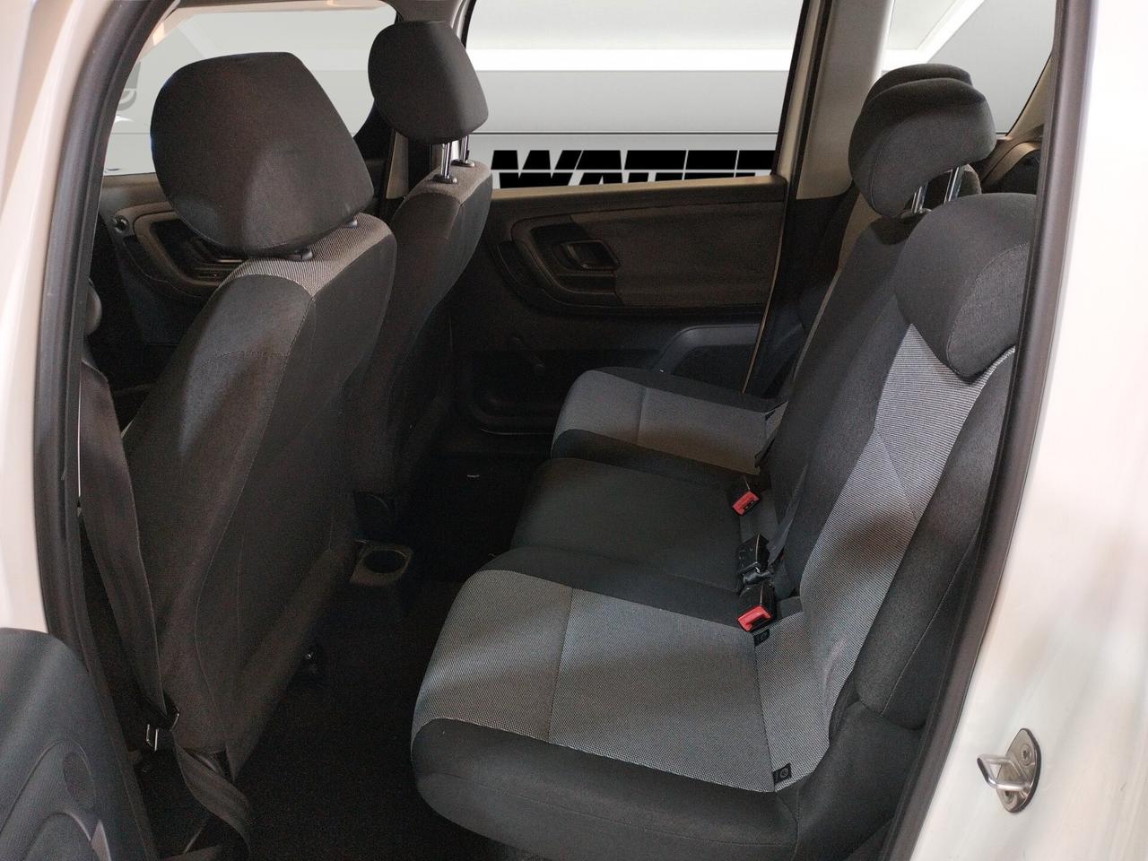 Skoda Roomster 1.2 Active 70cv