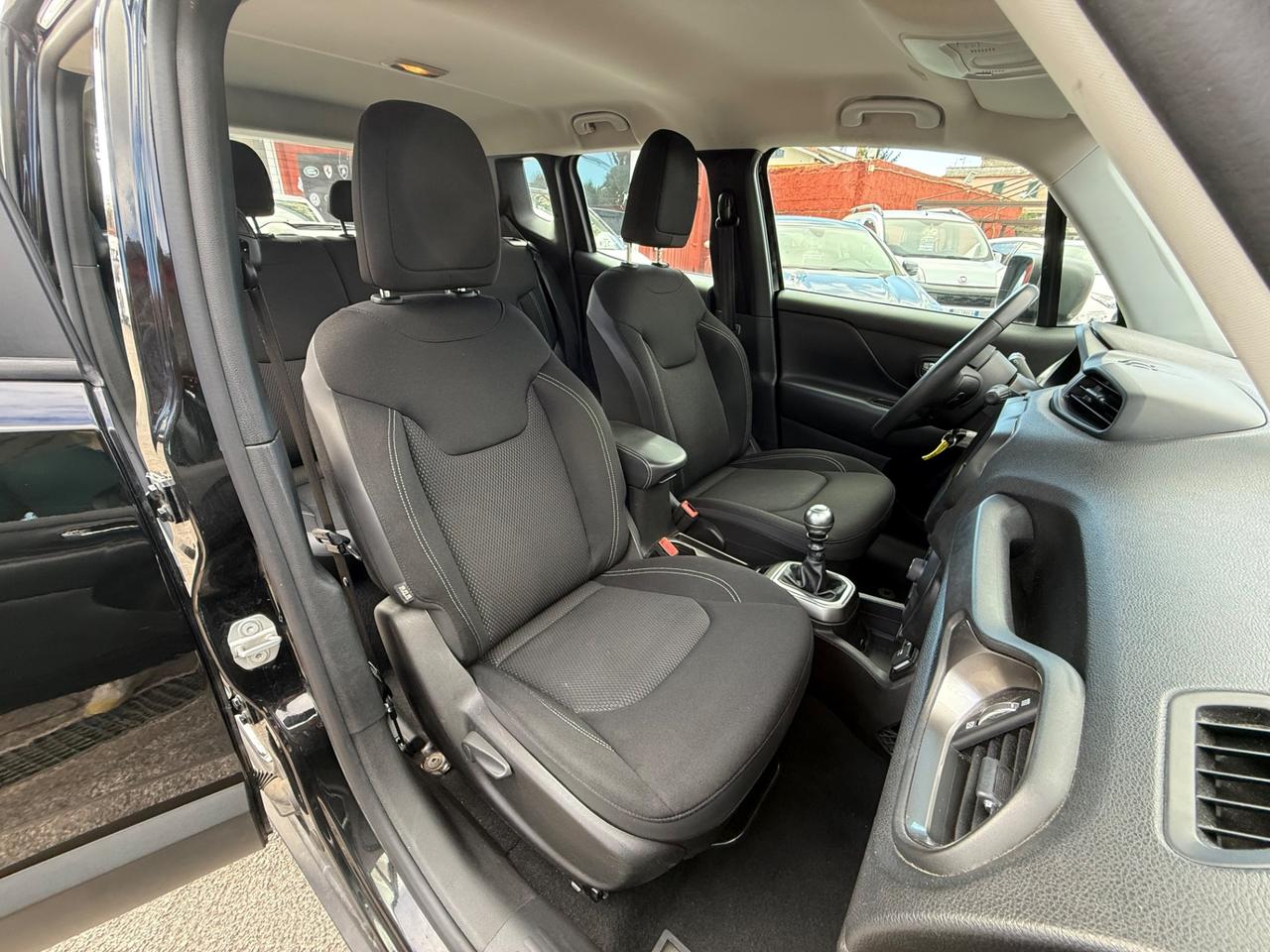 Renegade 1.6 Mjt 130 CV Limited-unipro-iva ESP-