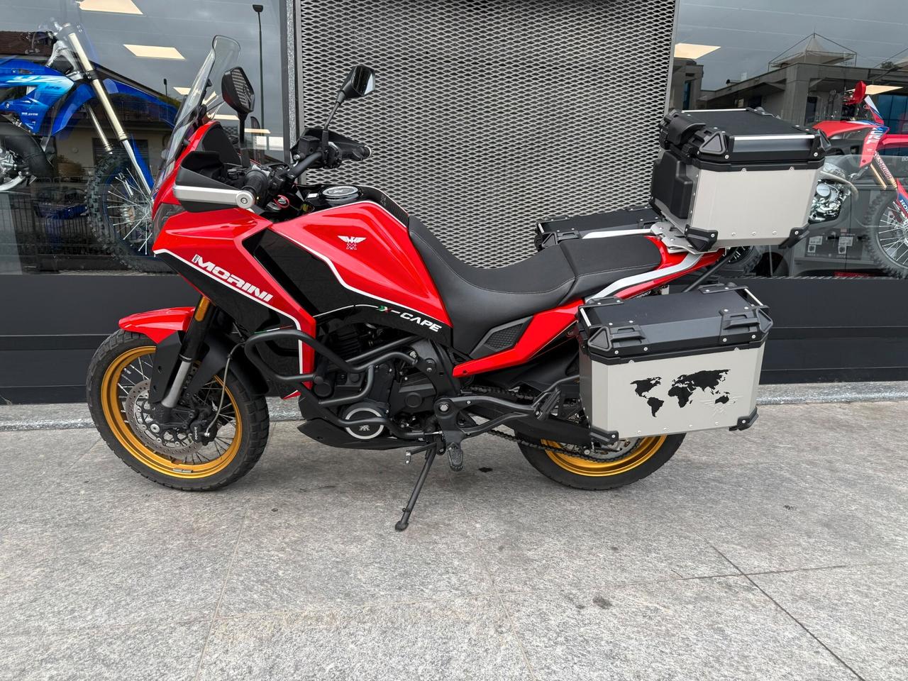 Moto Morini X-Cape 649 gold