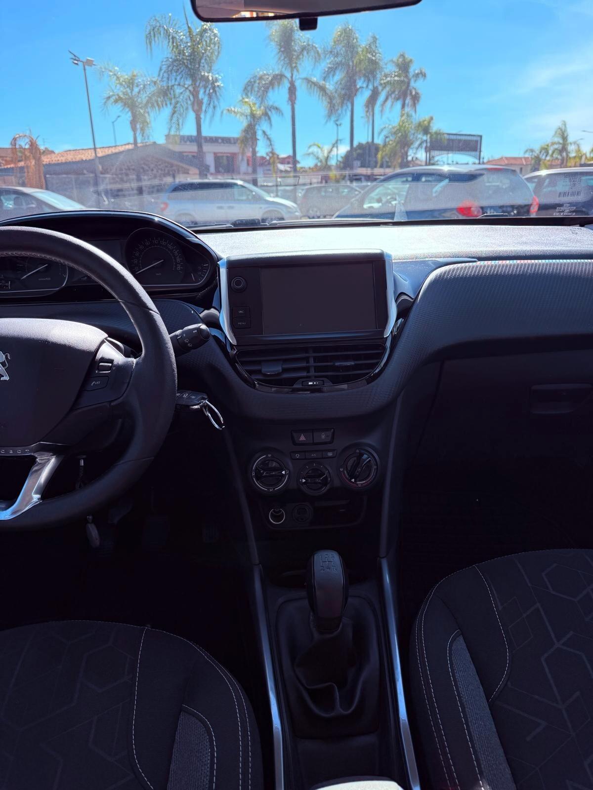 Peugeot 2008 PureTech 82 Allure 12 MESI DI GARANZIA