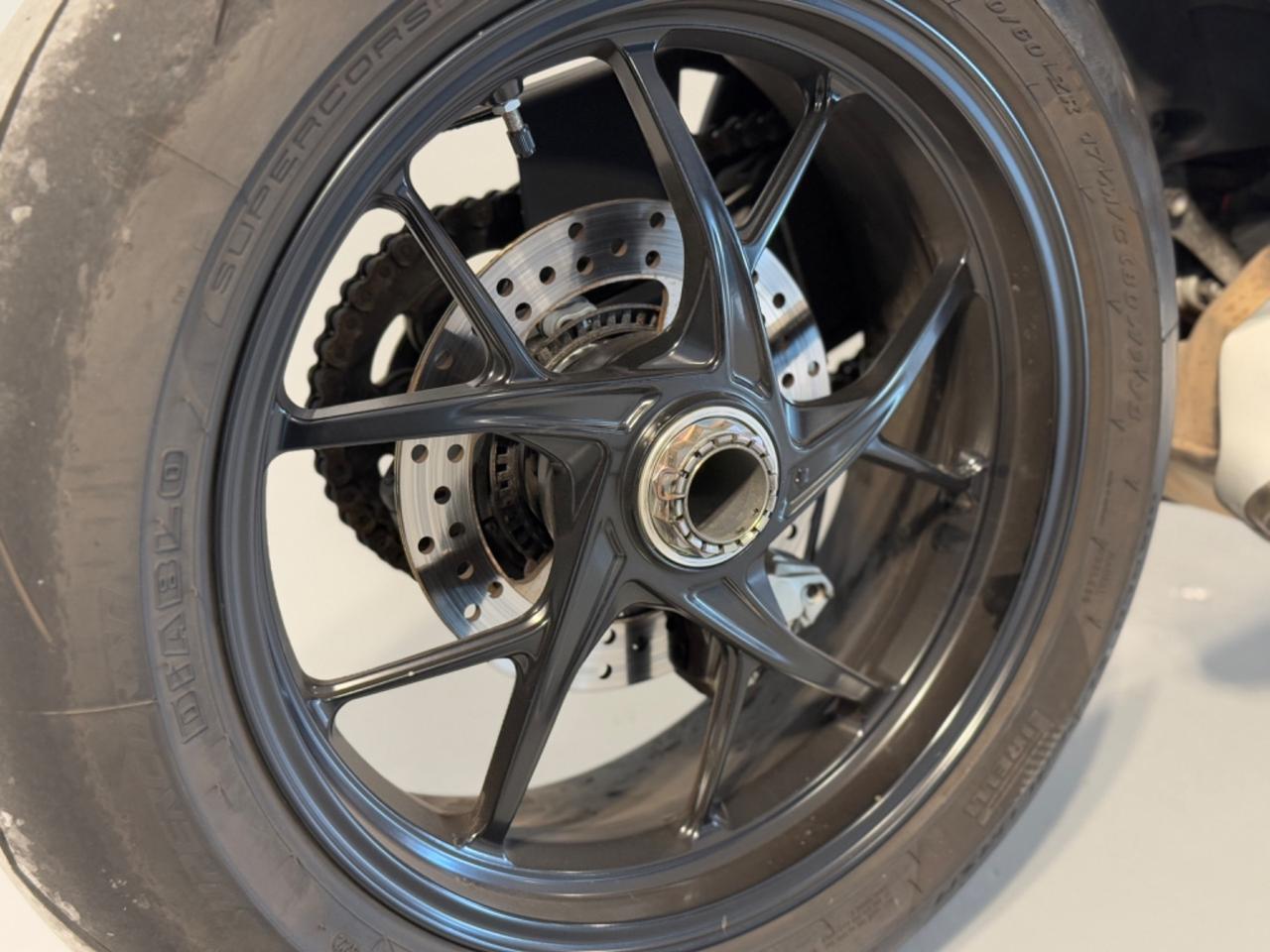 Ducati Panigale V4 1100cc Desmo FATTO!