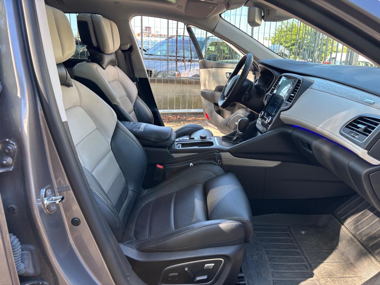 Renault Talisman Sporter TCe 225 CV EDC FAP Initiale Paris 4Control