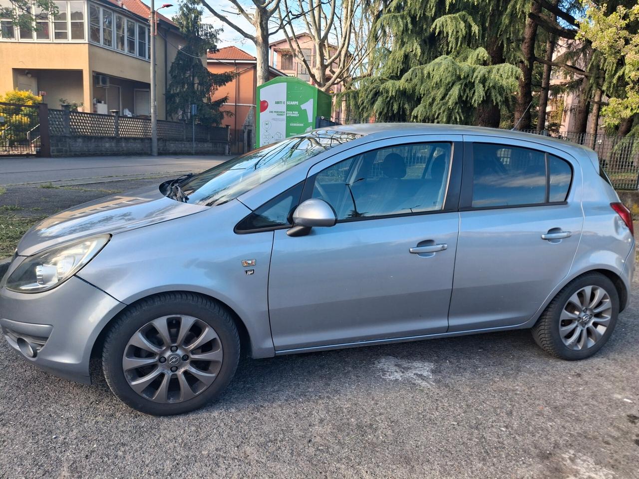 Opel Corsa 1.2 80CV 5 porte GPL-TECH Edition