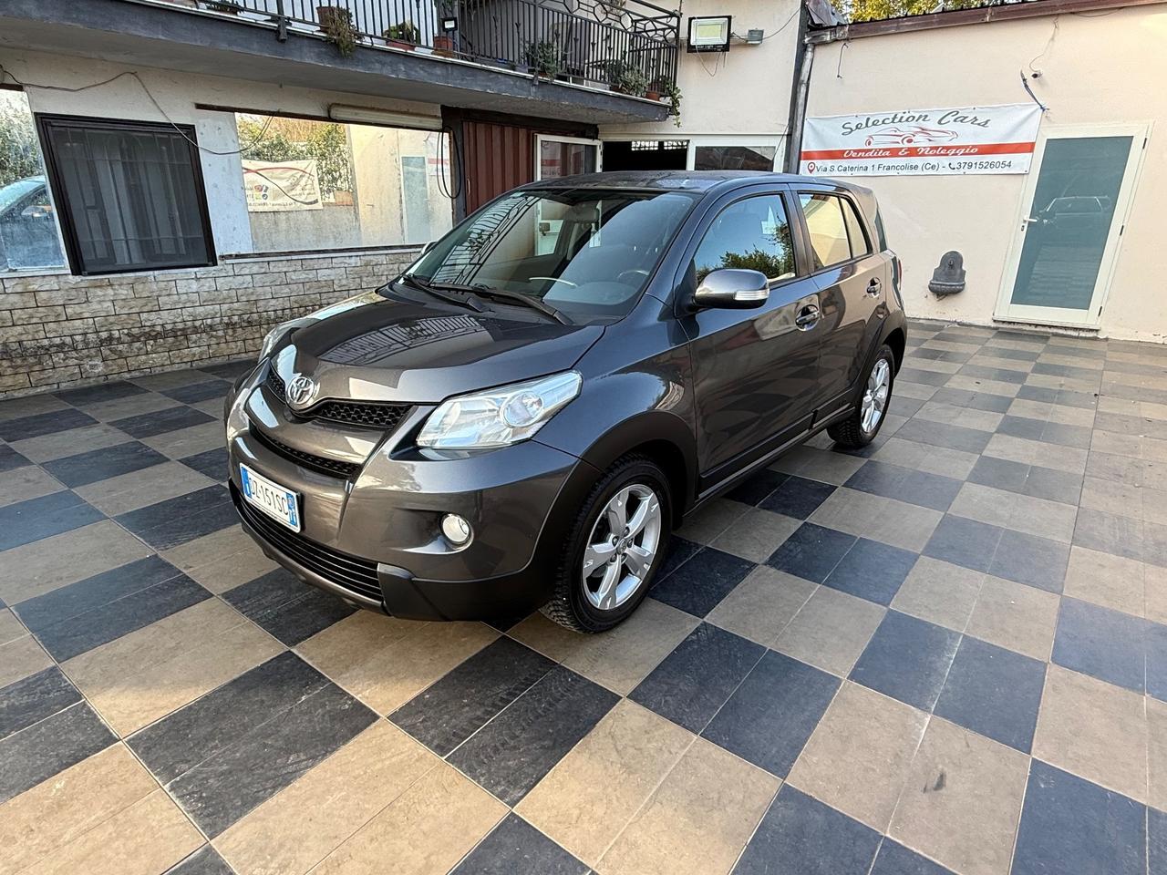 Toyota Urban Cruiser 1.4 D-4D AWD Luxury