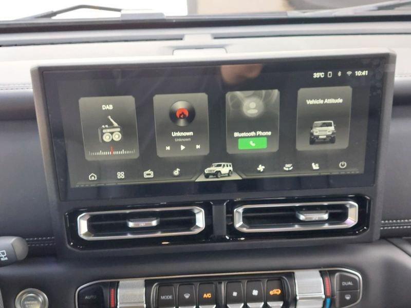 EMC 212 2.0 TGDI 8AT 4WD Adventurer