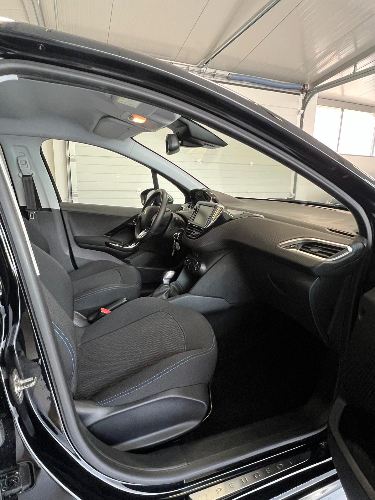 Peugeot 208 BlueHDi 100 S&S 5 porte GT Line