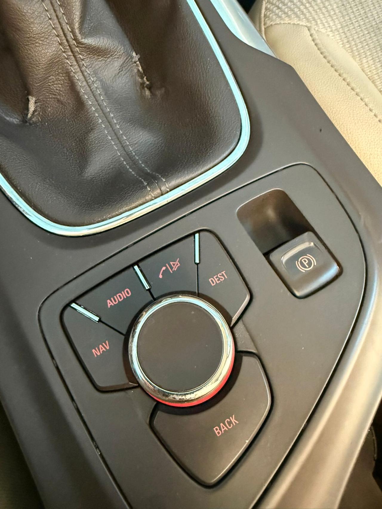 INSIGNIA 160CV 2.0CC VOLANO E FRIZIONE FATTI NUOVI!!