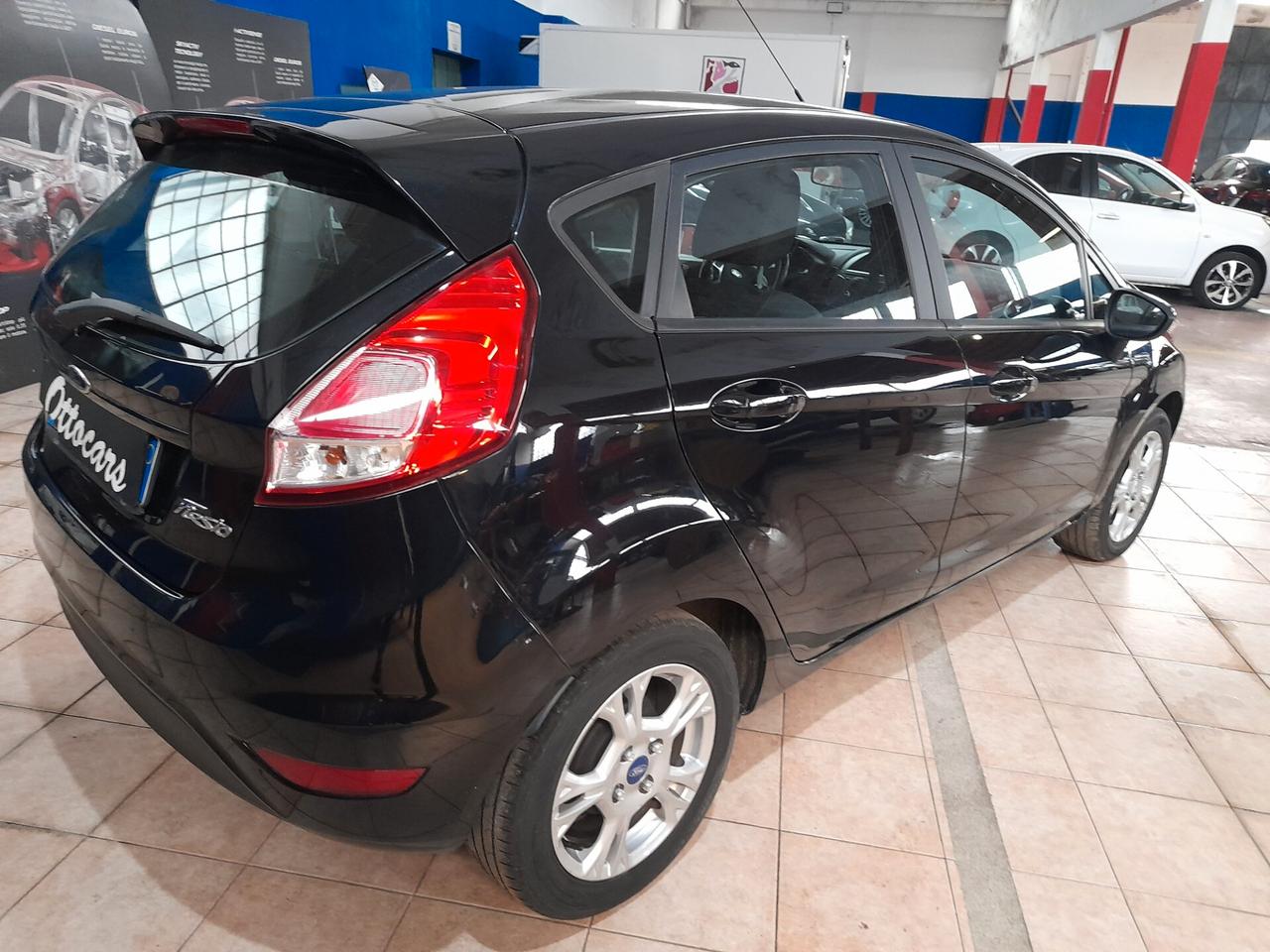 Ford Fiesta 1.0 80CV 5 porte Titanium