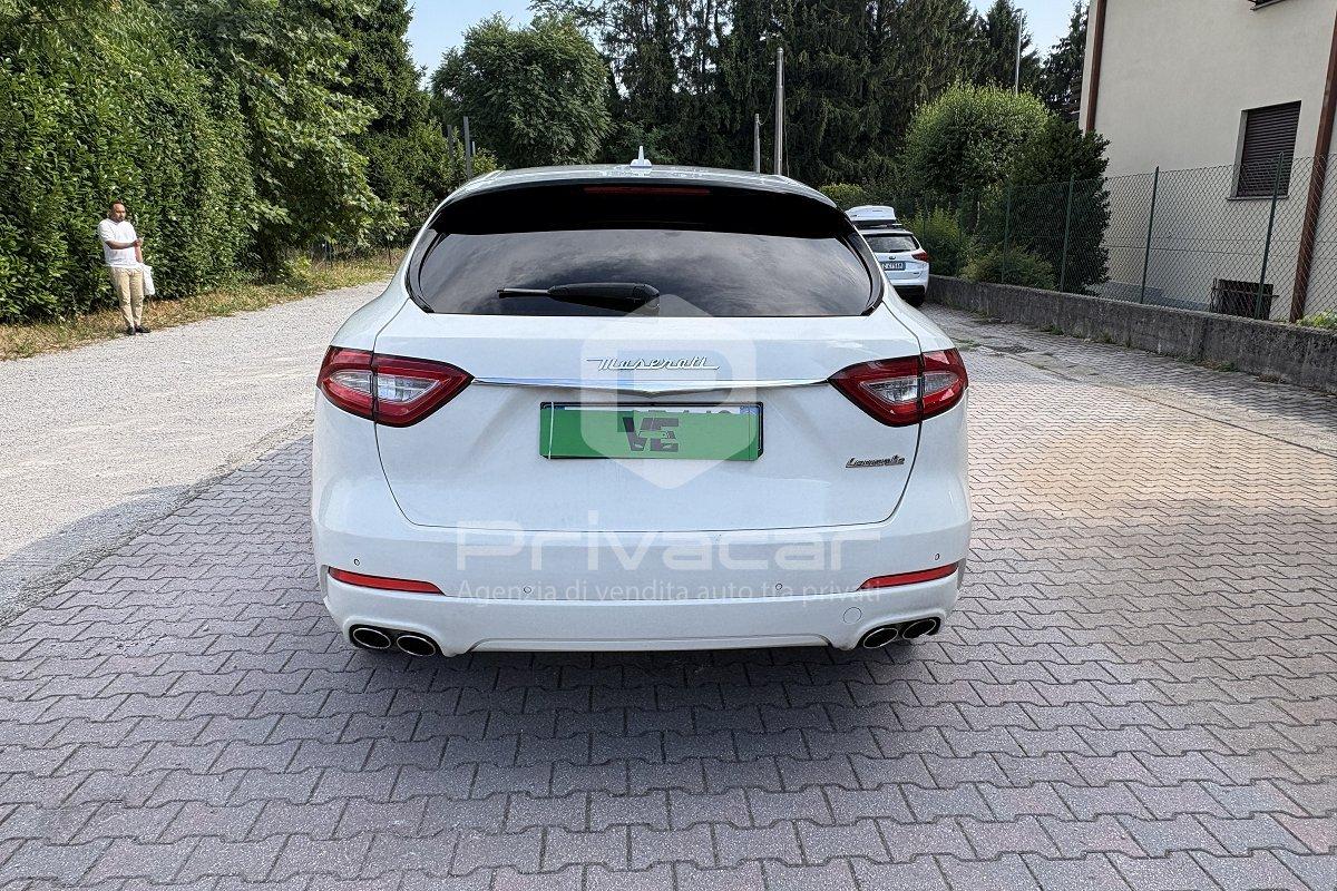 MASERATI Levante V6 Diesel 275 CV AWD
