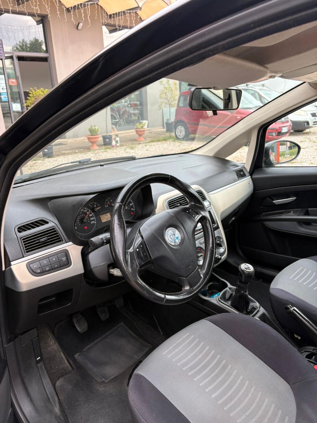 Fiat Grande Punto 1.3 MJT 75 CV 3 porte Dynamic