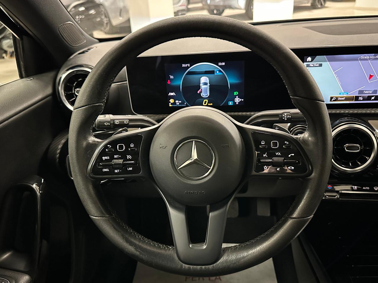 Mercedes-benz A 180 d Automatic Business - 2018