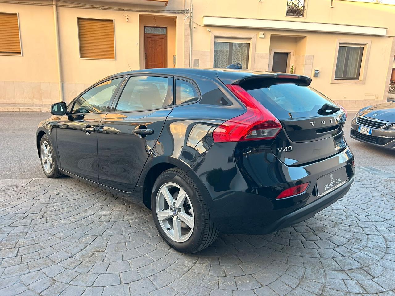 Volvo V40 D2 1.6 115 Cv Km 120.000-2014