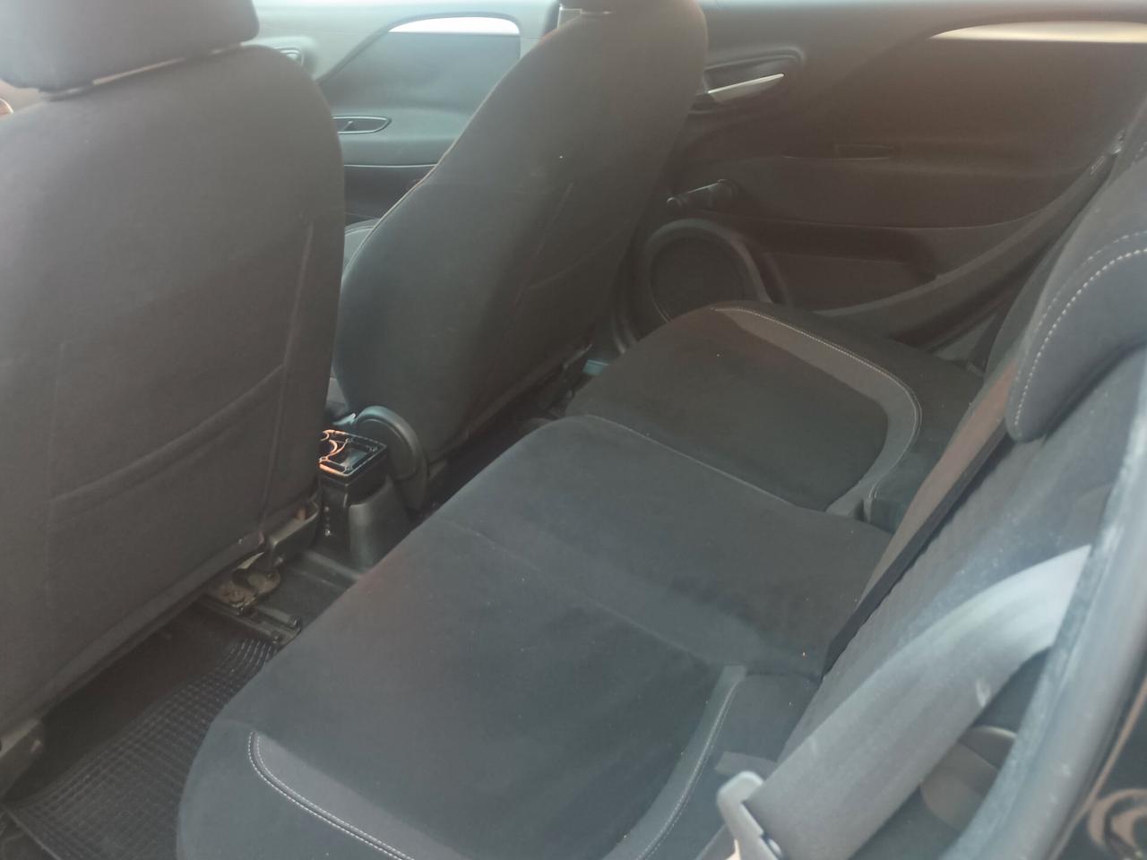 Fiat Punto 1.3 MJT II 75 CV 5 porte Lounge