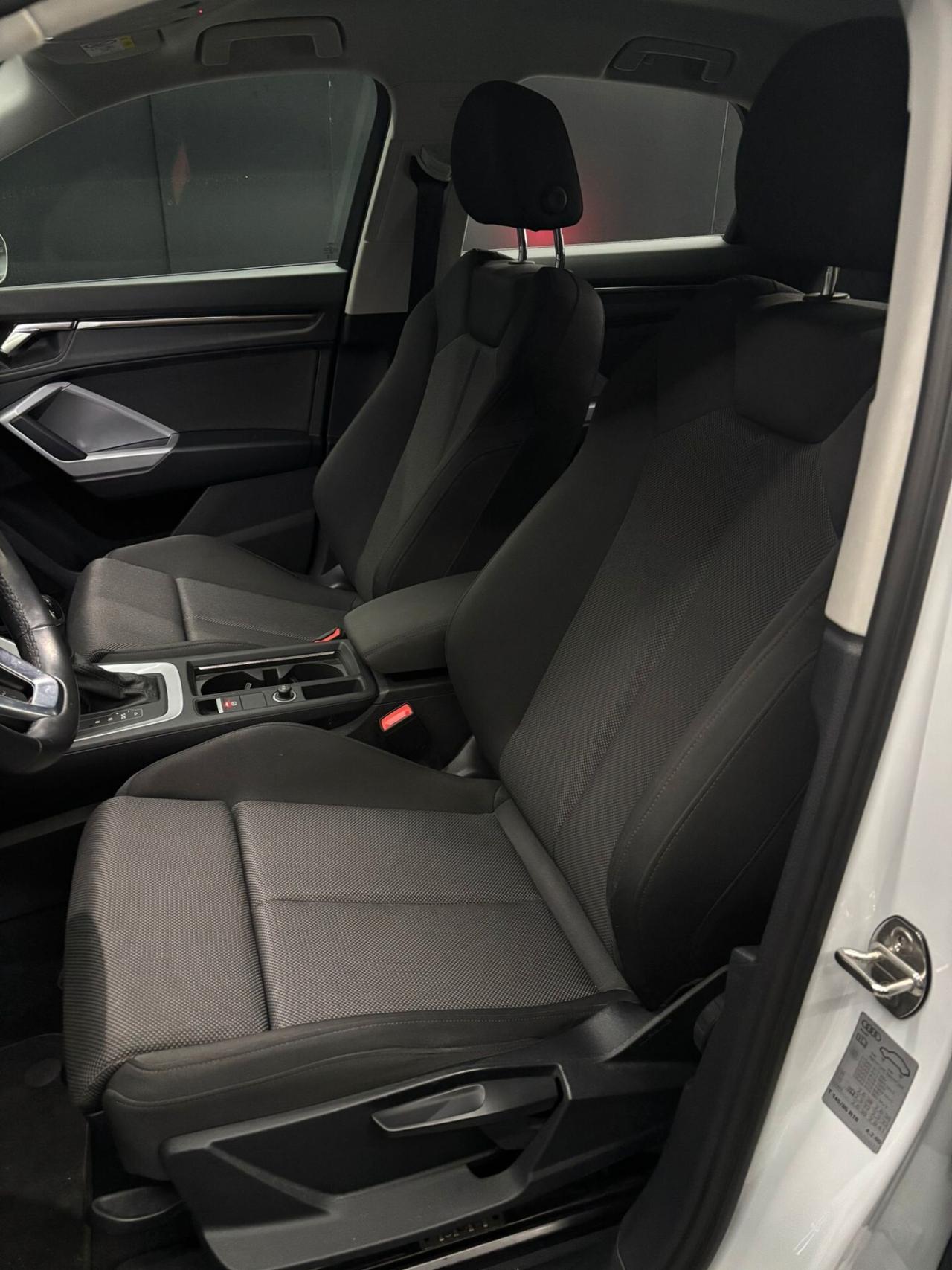 Audi Q3 SPB 35 TDI S tronic line edition 2.0 150CV