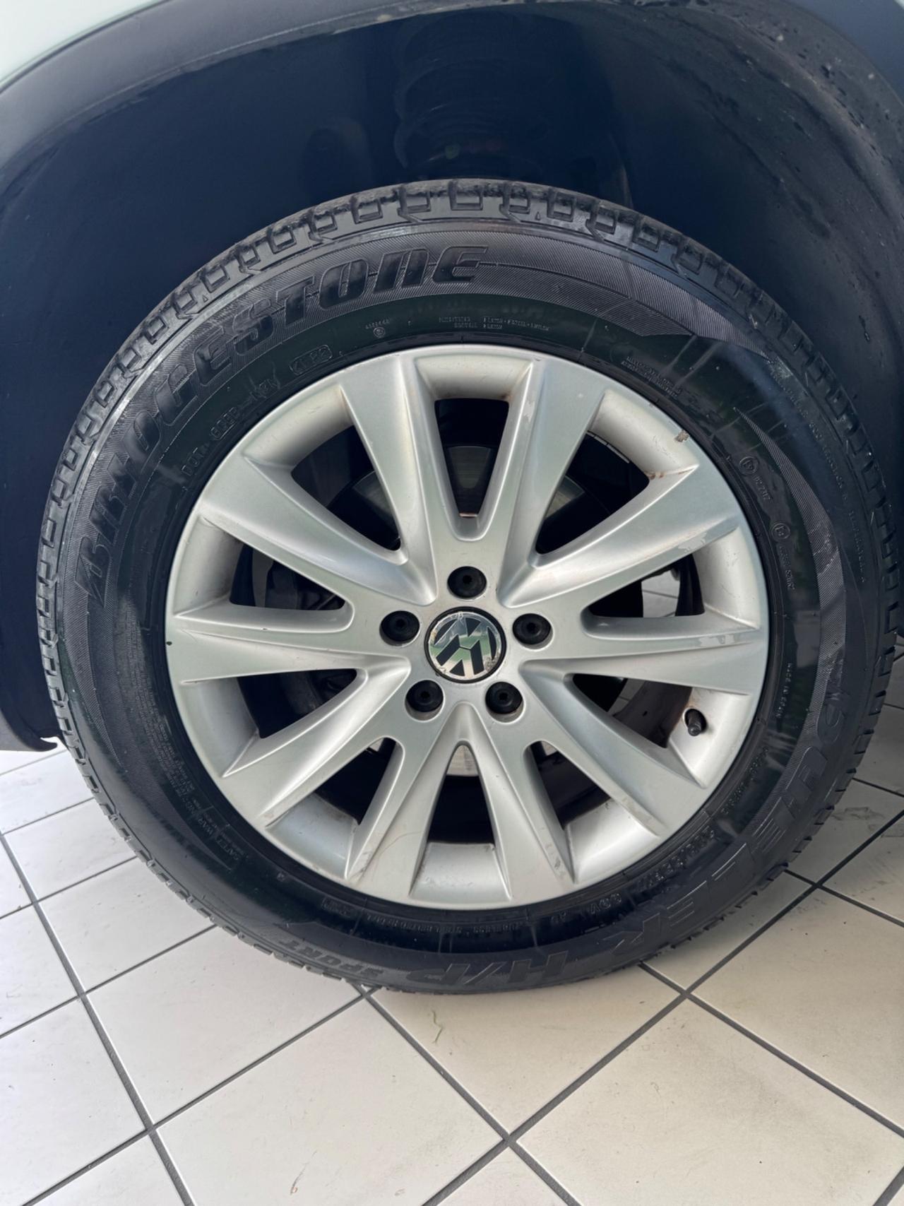 Volkswagen Tiguan 2.0 TDI DPF 4MOTION DSG Sport & Style