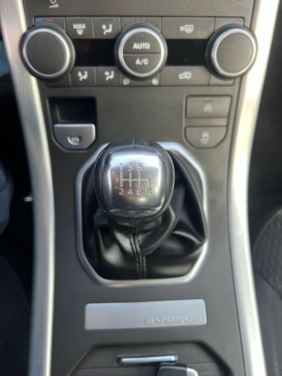 LAND ROVER - Range Rover Evoque - 2.0 TD4 5p. Pure