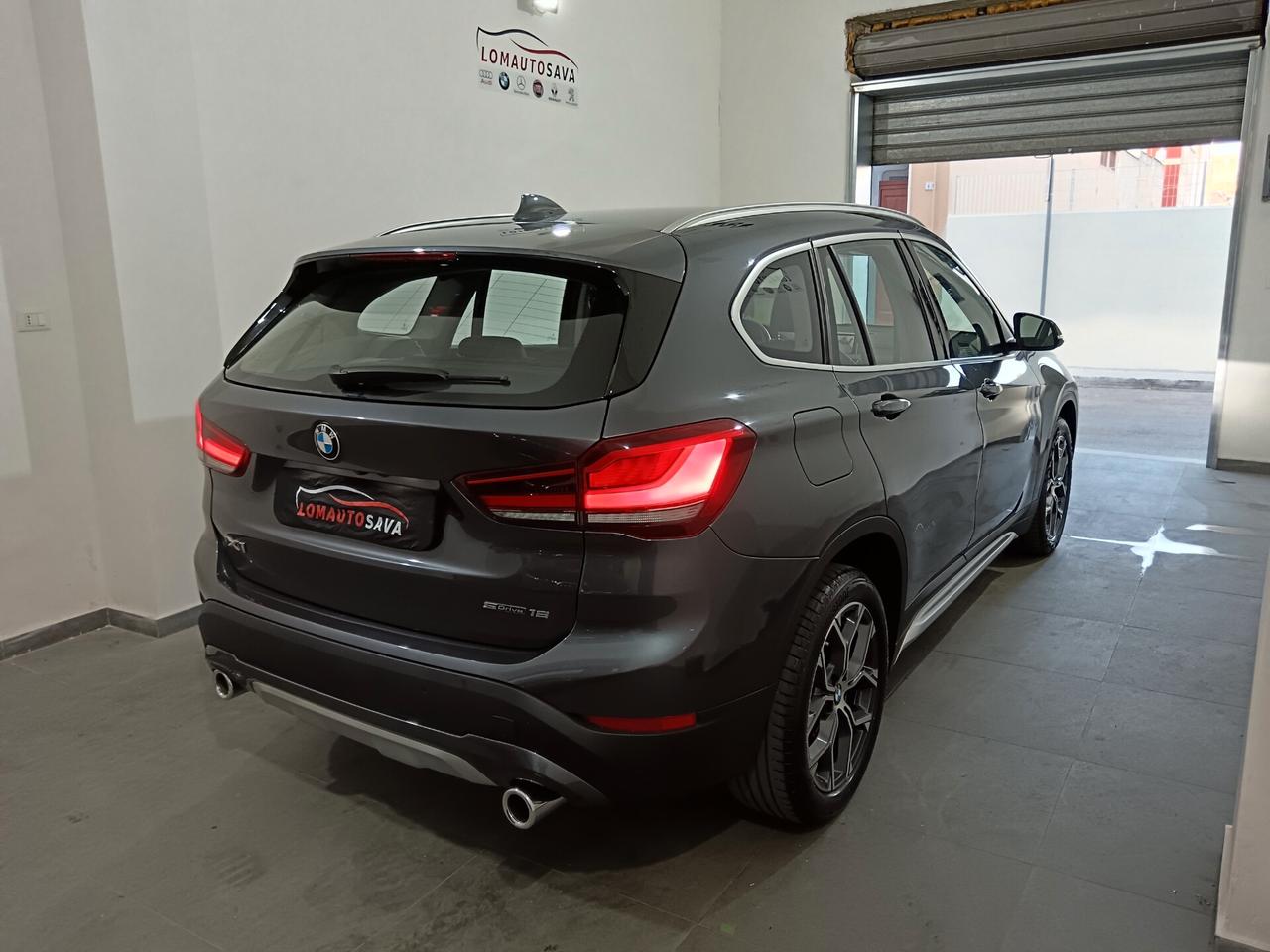 BMW X1 SDRIVE18D XLINE