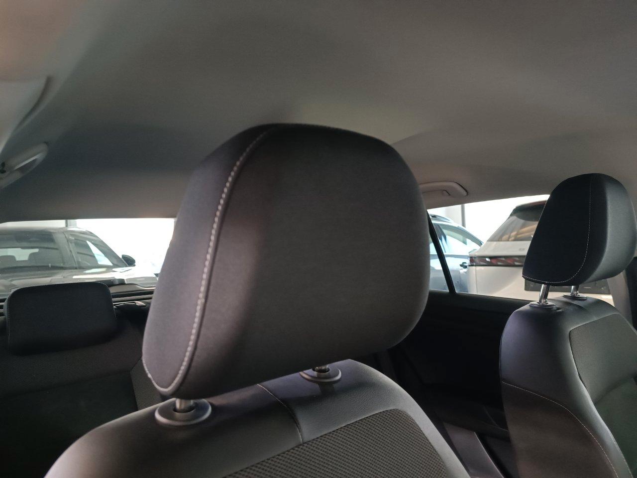 Volkswagen T-Roc 1.0 tsi Style 110cv