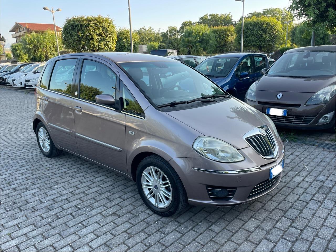 Lancia MUSA 1.4 Oro Plus Ecochic GPL oro