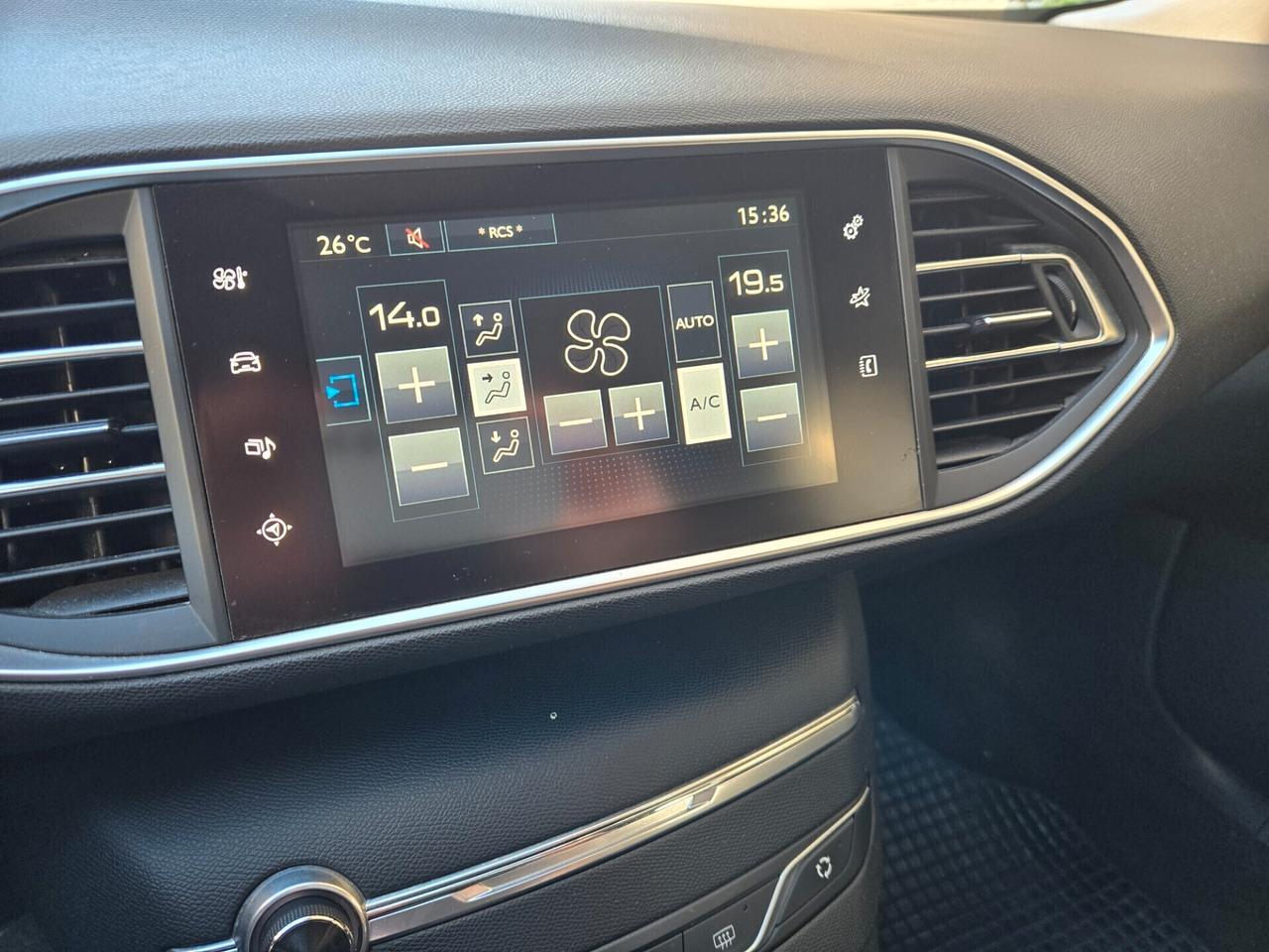 Peugeot 308 1.6 e-HDi 115 CV Stop&Start SW Allure