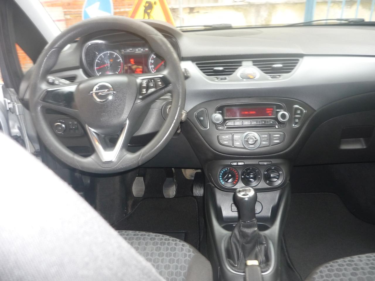Opel Corsa 1.2 5 porte n-Joy