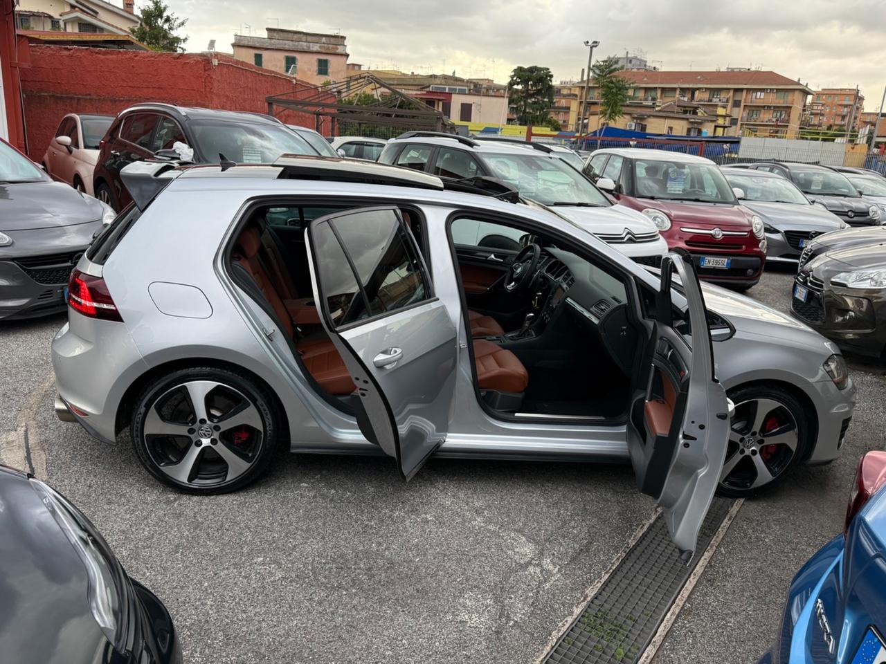Golf GTI Performance 2.0 TSI DSG-RATE-PERMUTE-