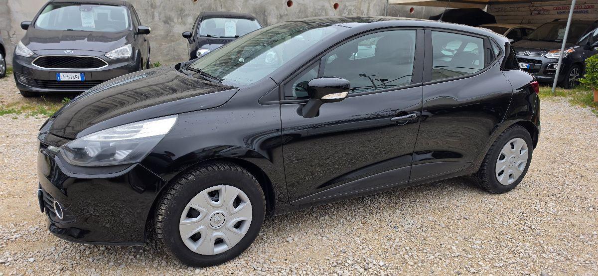 RENAULT Clio 1.2 75 CV GPL 5p. Live