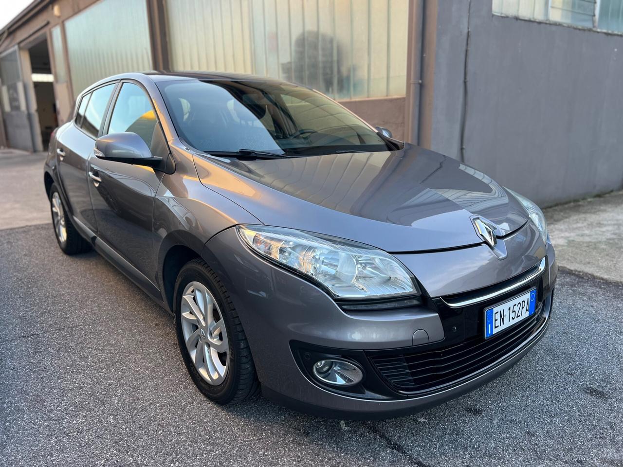 Renault Megane Mégane 1.5 d per NEOP - Garanzia 12 Mesi