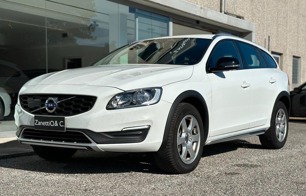 Volvo V60 Cross Country V60 Cross Country D3 Geartronic