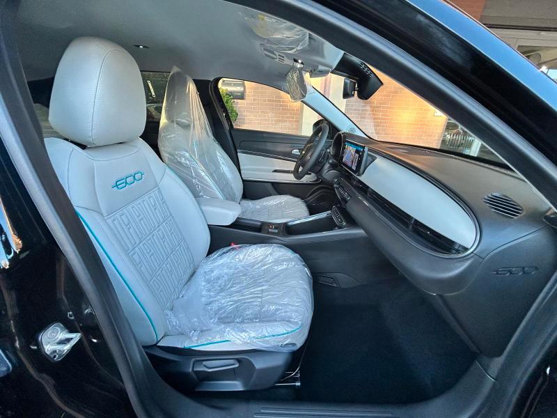Fiat 600 1.2 hybrid La Prima 110cv auto