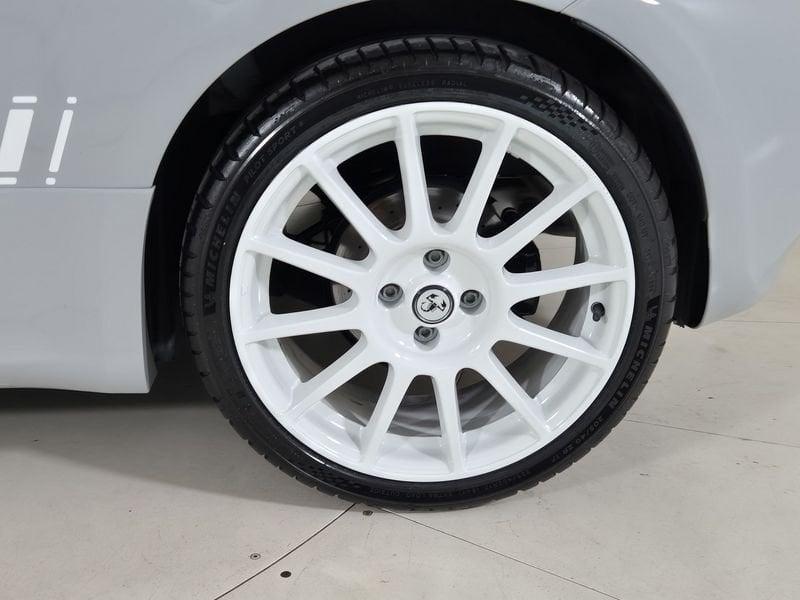 Abarth 595 595C 2016 595C 1.4 t-jet esseesse 180cv