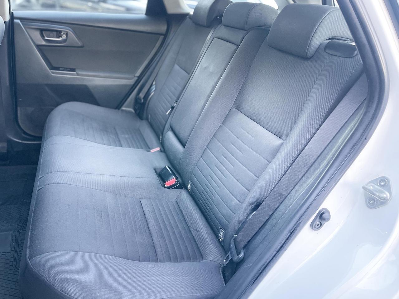 Toyota Auris 1.8 Hybrid Lounge 99CV E6 Neo - 2015