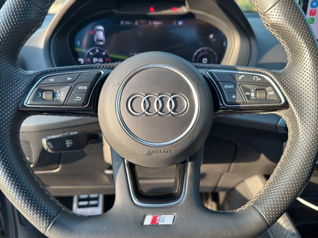 Audi Q2 30 2.0 tdi S-LINE VIRTUAL COCKPIT E CARPLAY
