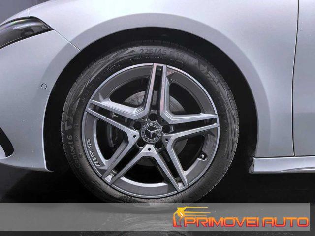 MERCEDES-BENZ A 200 d Automatic AMG Line Premium