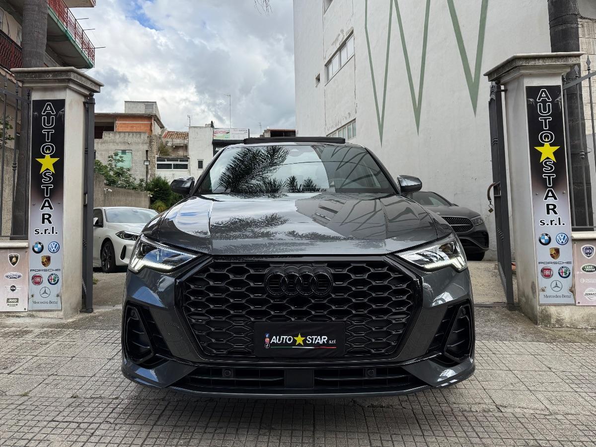 Audi Q3 Sportback Identity Black 35 TDI S-line 150 CV