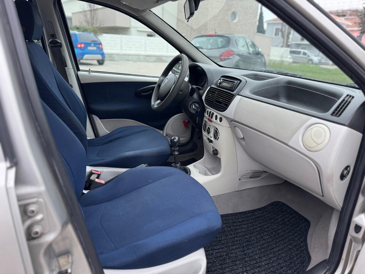 Fiat Punto 1.2 5 porte Dynamic Metano