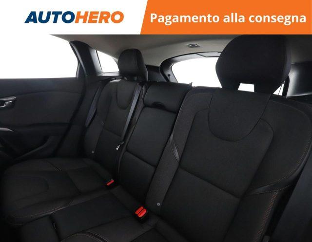 VOLVO V40 Cross Country D2 Geartronic Business Plus
