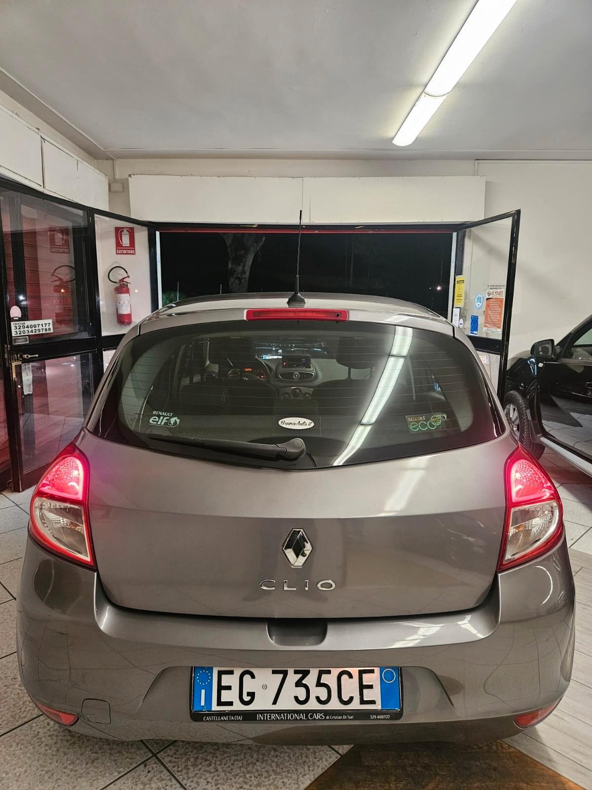 Renault Clio 5p 1.2 benz 2011 NEOPATENTATI