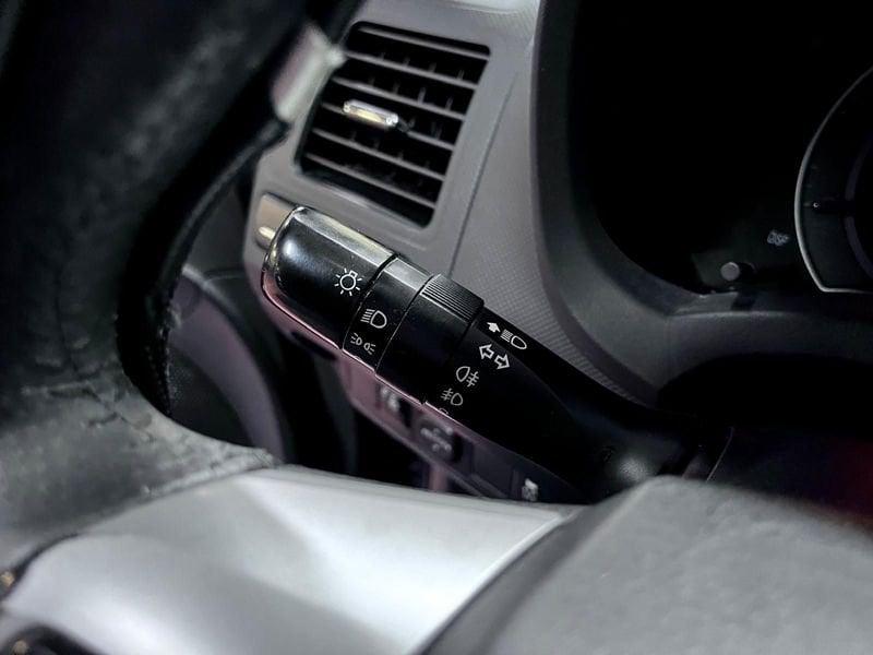 Toyota Auris 1.4 D-4D 5 porte Sol
