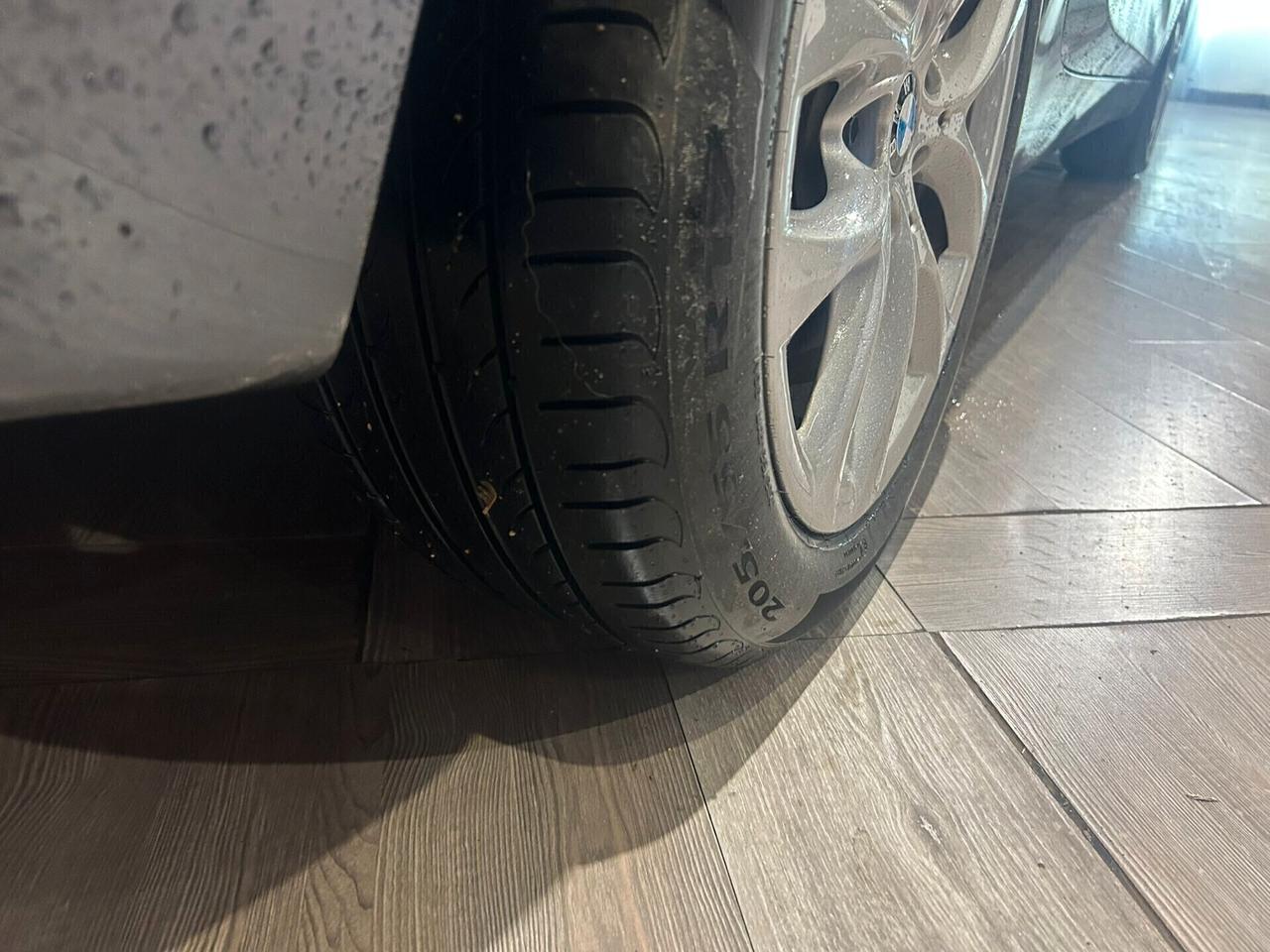 Bmw 2er Active Tourer 218d Luxury