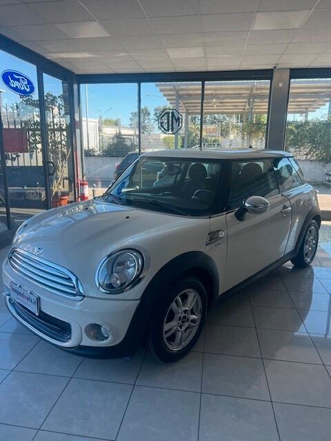 Mini 1.6 16V One (55kW)