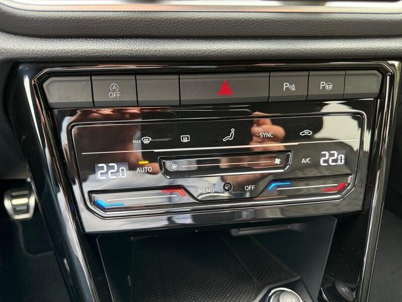 Volkswagen T-Roc 1.0 TSI R-LINE 110 CV