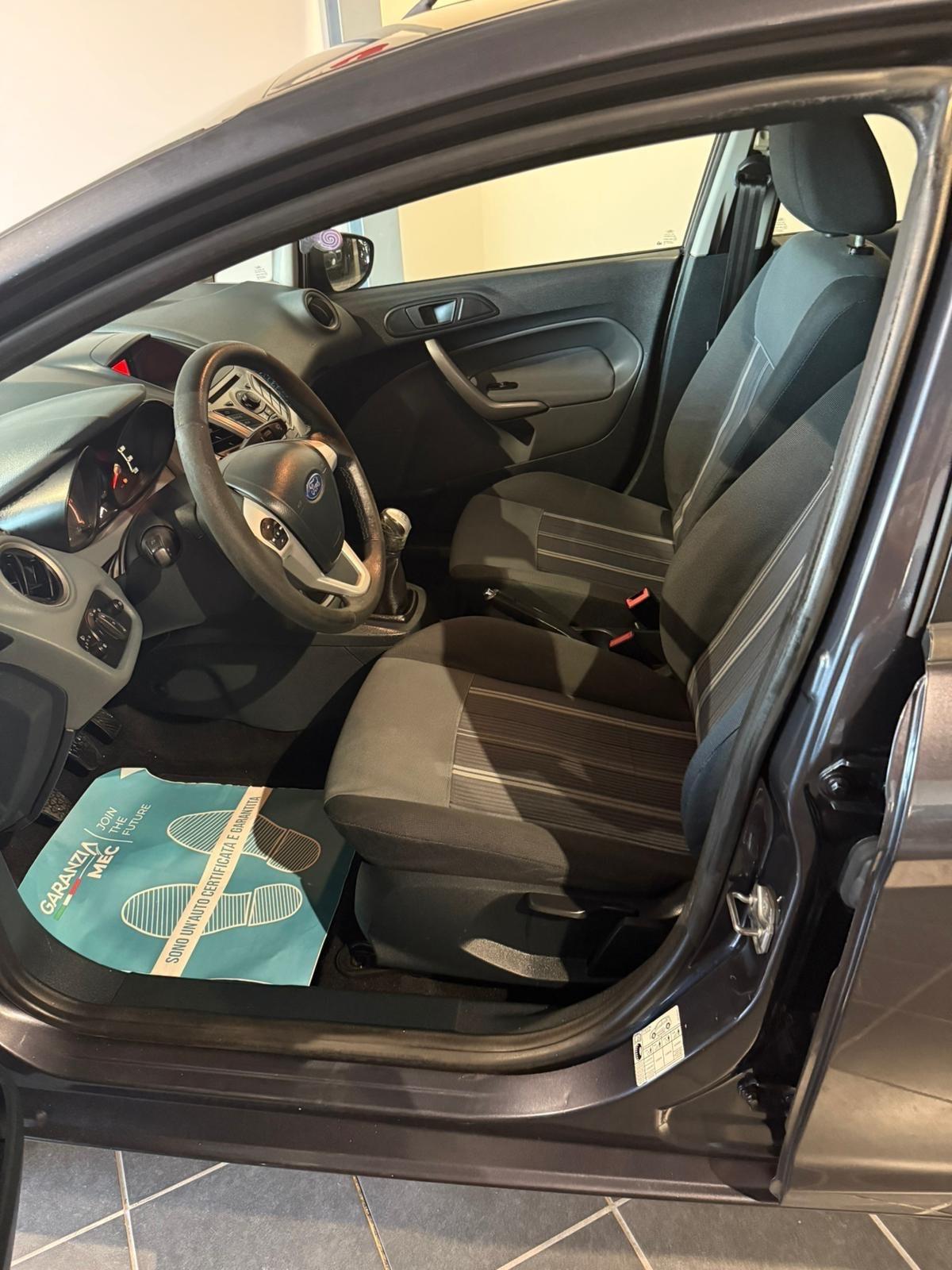 Ford Fiesta 1.4 TDCi - NEOPATENTATI