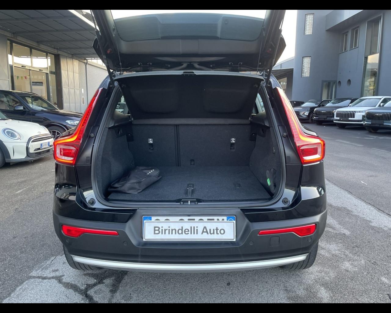 VOLVO XC40 (2017-->) - XC40 T2 automatico Essential